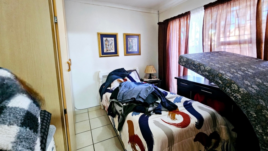 3 Bedroom Property for Sale in Langenhovenpark Free State